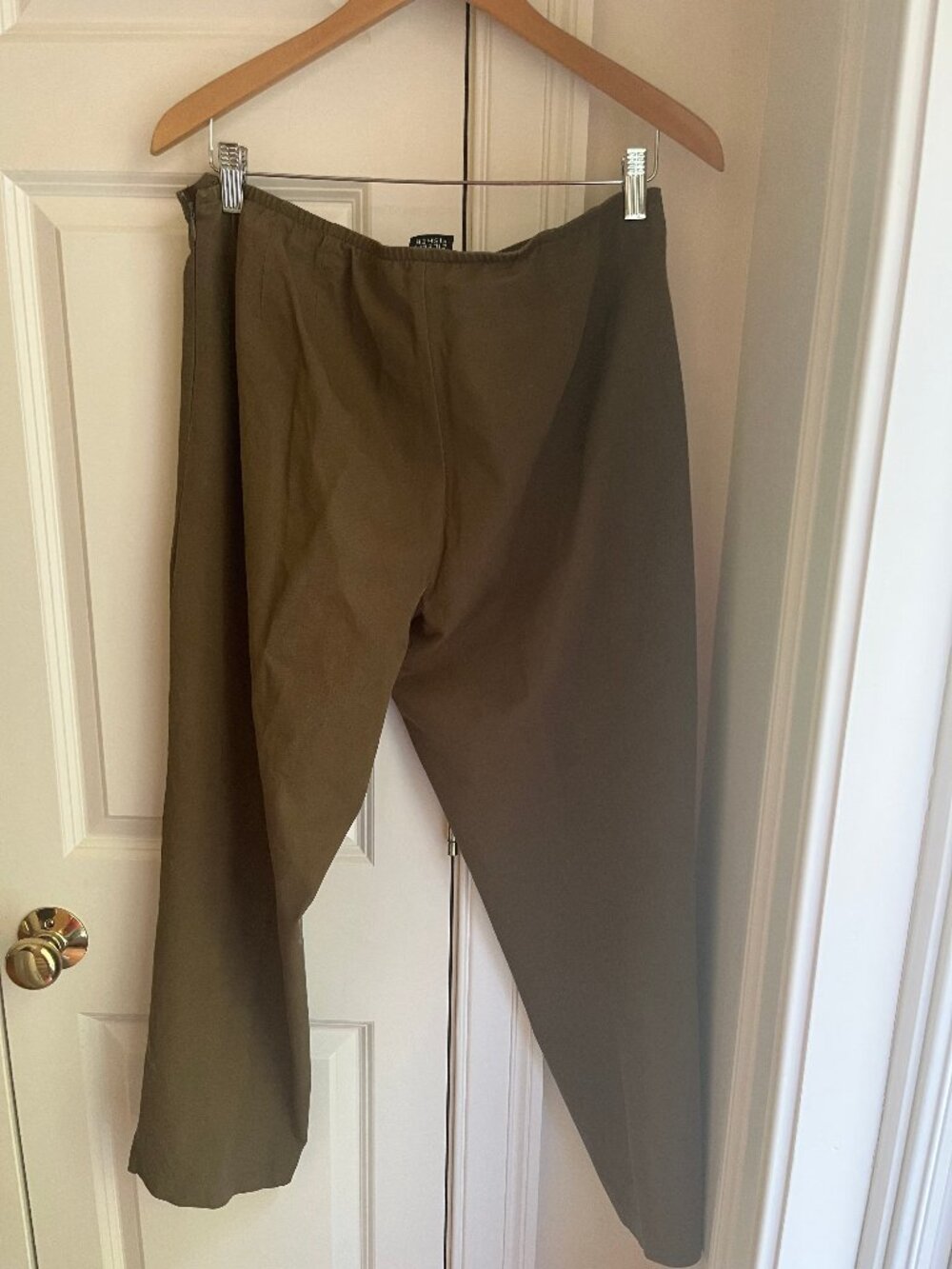 Eileen Fisher cooton pants. Size Medium.